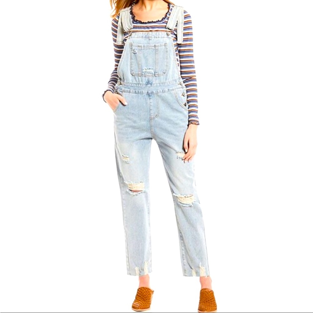 DISTRESSED DENIM OVERALLS